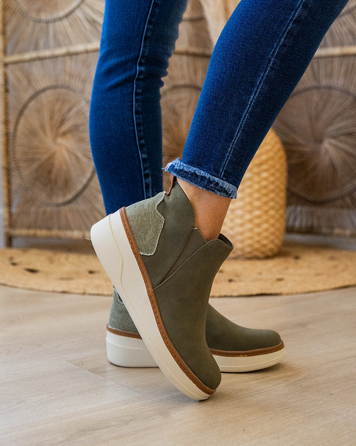 Blowfish Charming High Top Sneakers - Olive Blowfish