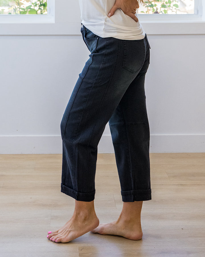 NEW! Alexandra Non Distressed Barrel Jeans - Black Zenana