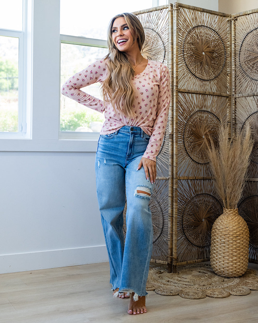 DOORBUSTER! Ribbed Floral V Neck Top - Blush PS Kate