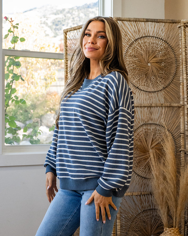 Can't Explain Striped Cloud Knit Sweatshirt - Denim Tres Bien