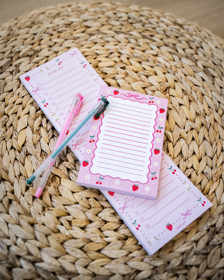 NEW! Berries & Bows Notepad Pippi