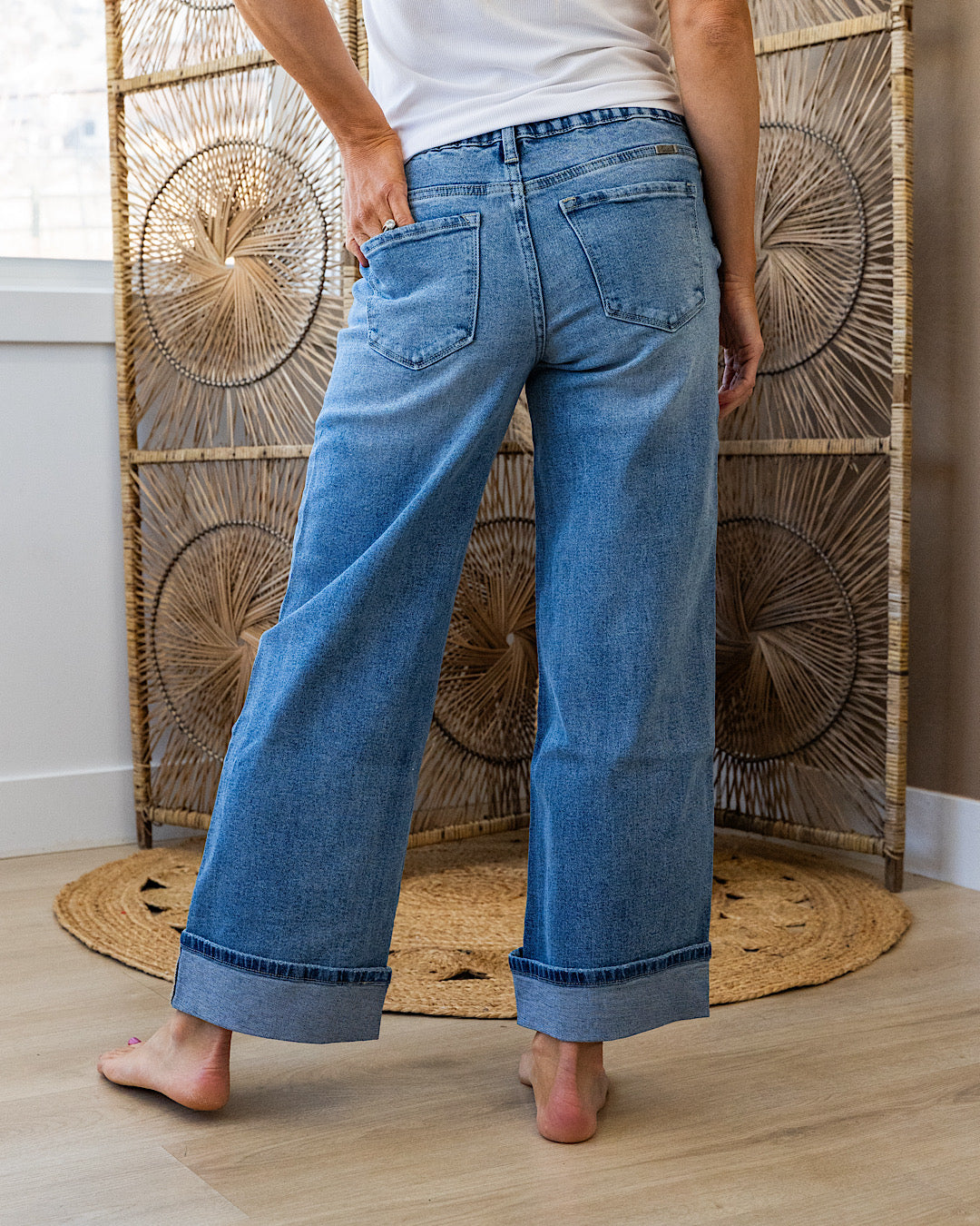 Kancan Jennifer 2.0 Rolled Cuff Wide Leg Jeans - Medium Wash KanCan