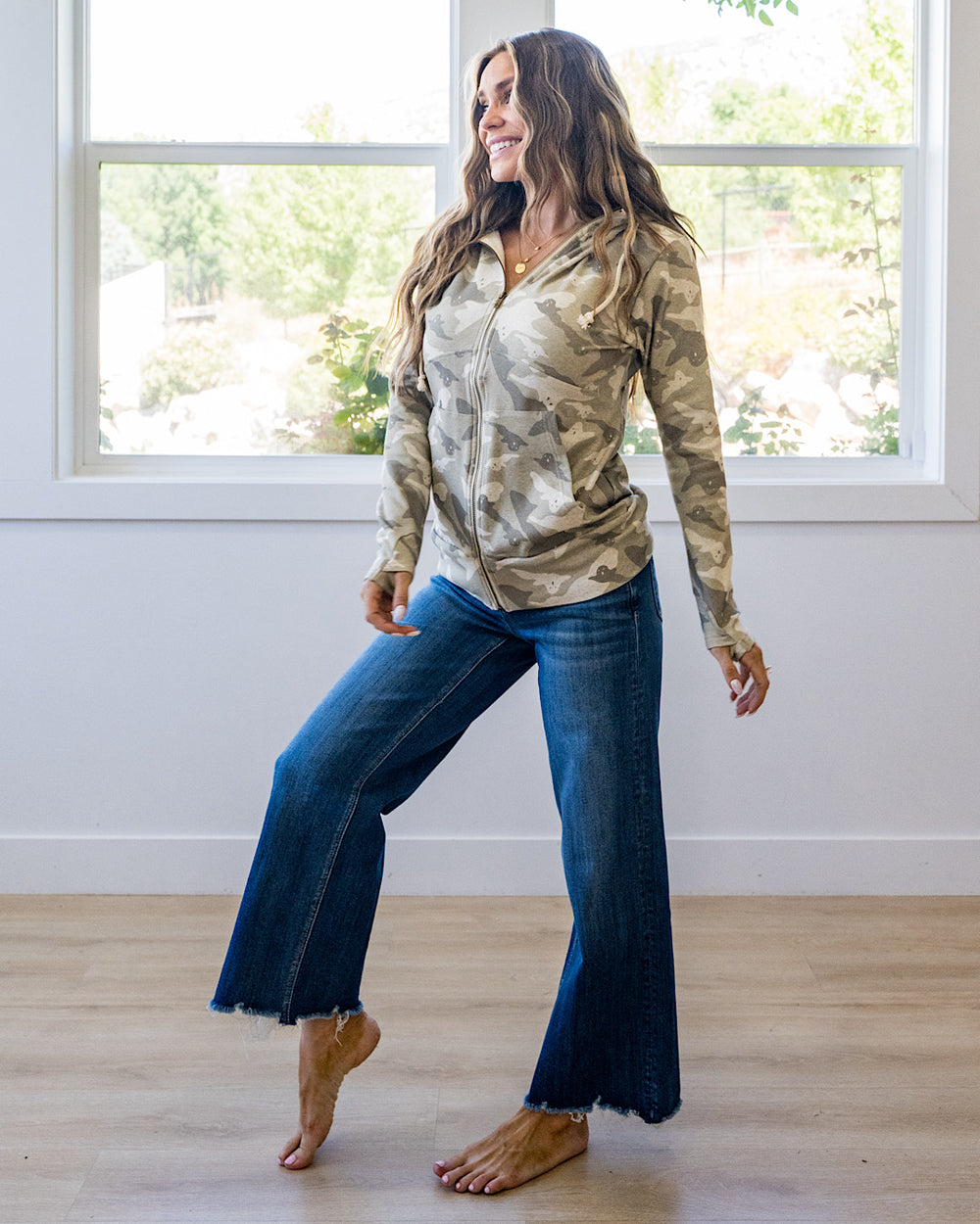 NEW! Ampersand Ave Peek-A-Boo Camo FullZip Sweatshirt Ampersand Ave