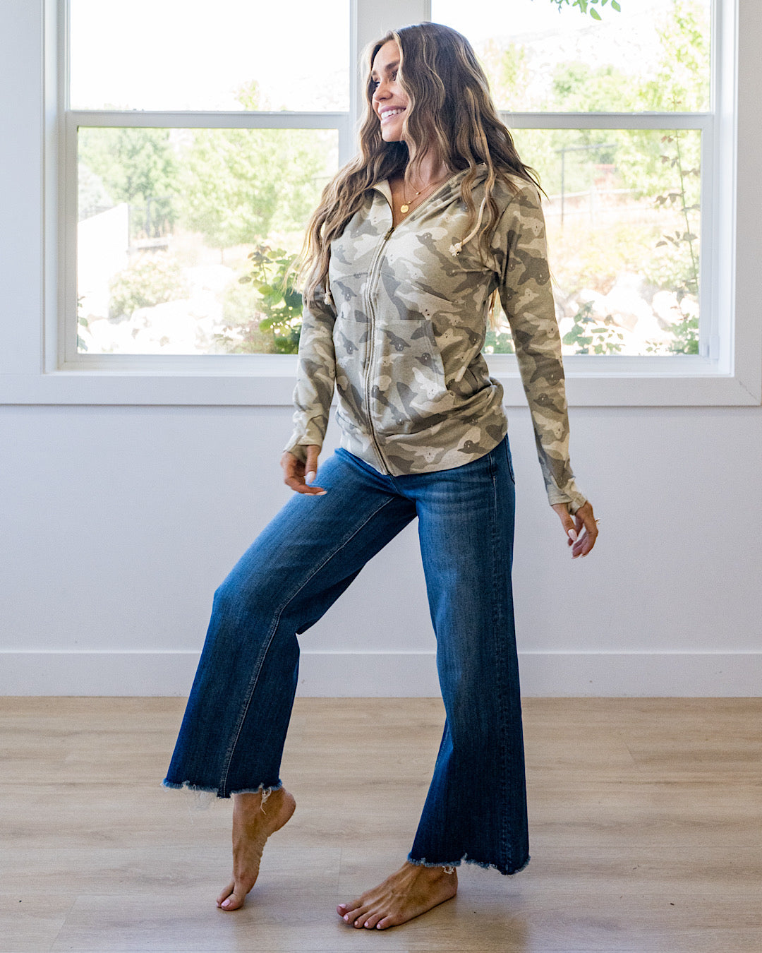 NEW! Ampersand Ave Peek-A-Boo Camo FullZip Sweatshirt Ampersand Ave