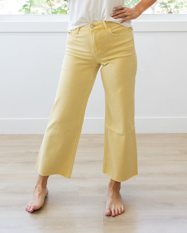 NEW! Vervet Skye Wide Leg Non Distressed Crop Jeans - Baby Yellow Vervet