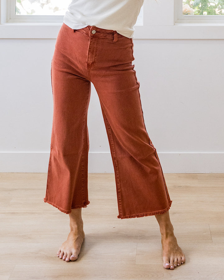Mae Wide Leg Cropped Jeans - Rust Zenana