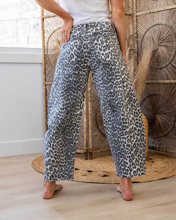 KanCan Leopard Barrel Jeans KanCan