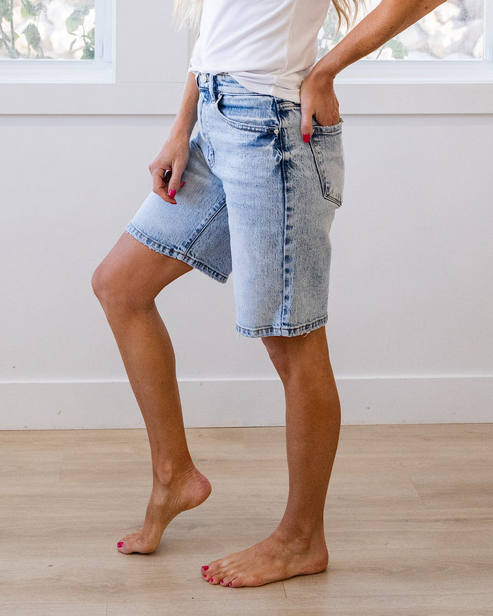 KanCan Londyn Bermuda Jean Shorts KanCan