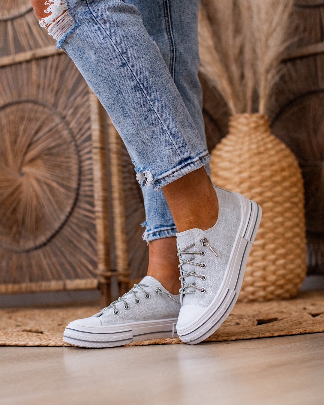 Very G Aman Sparkle Sneakers - White Very G