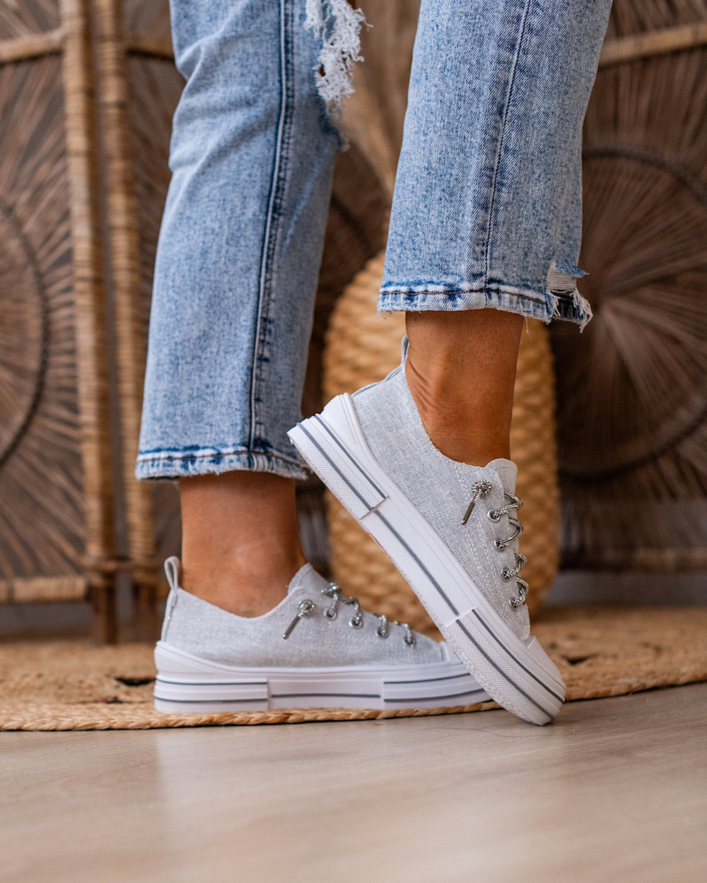 Very G Aman Sparkle Sneakers - White Very G