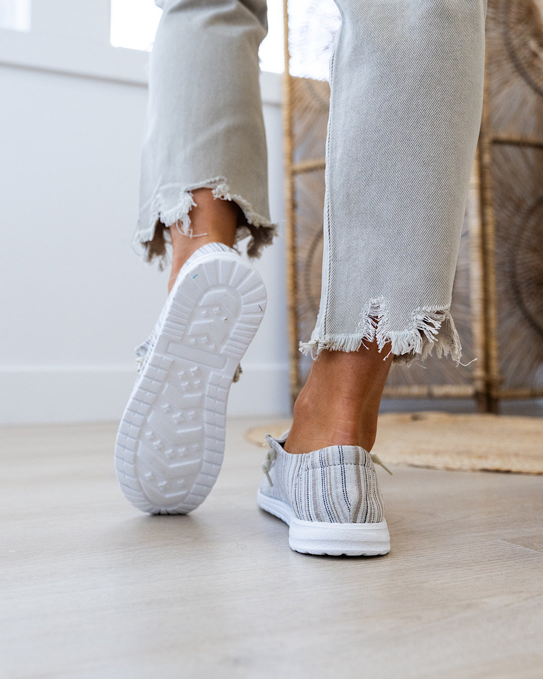 Gypsy Jazz Solona 2 Slip On Sneakers - Beige FINAL SALE Very G