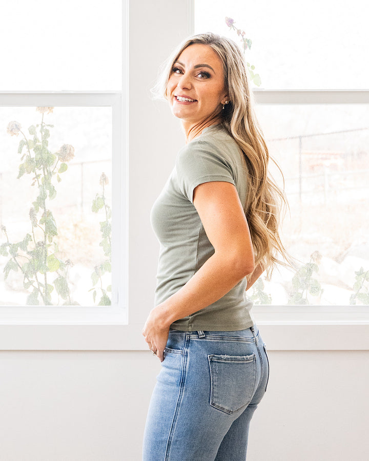 Cassidy Short Sleeve Ribbed Top - Soft Sage Be Cool