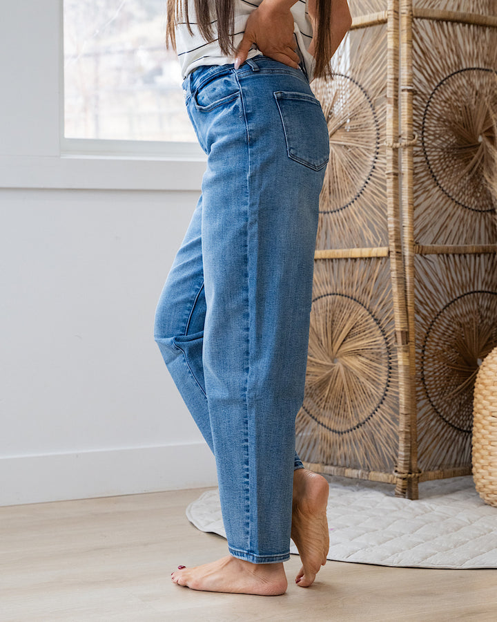 KanCan Riley Non Distressed Barrel Jeans KanCan