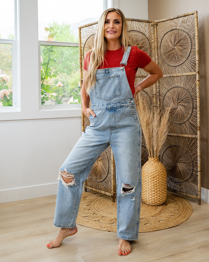 NEW! KanCan Emory Distressed Knee 90's Overalls KanCan