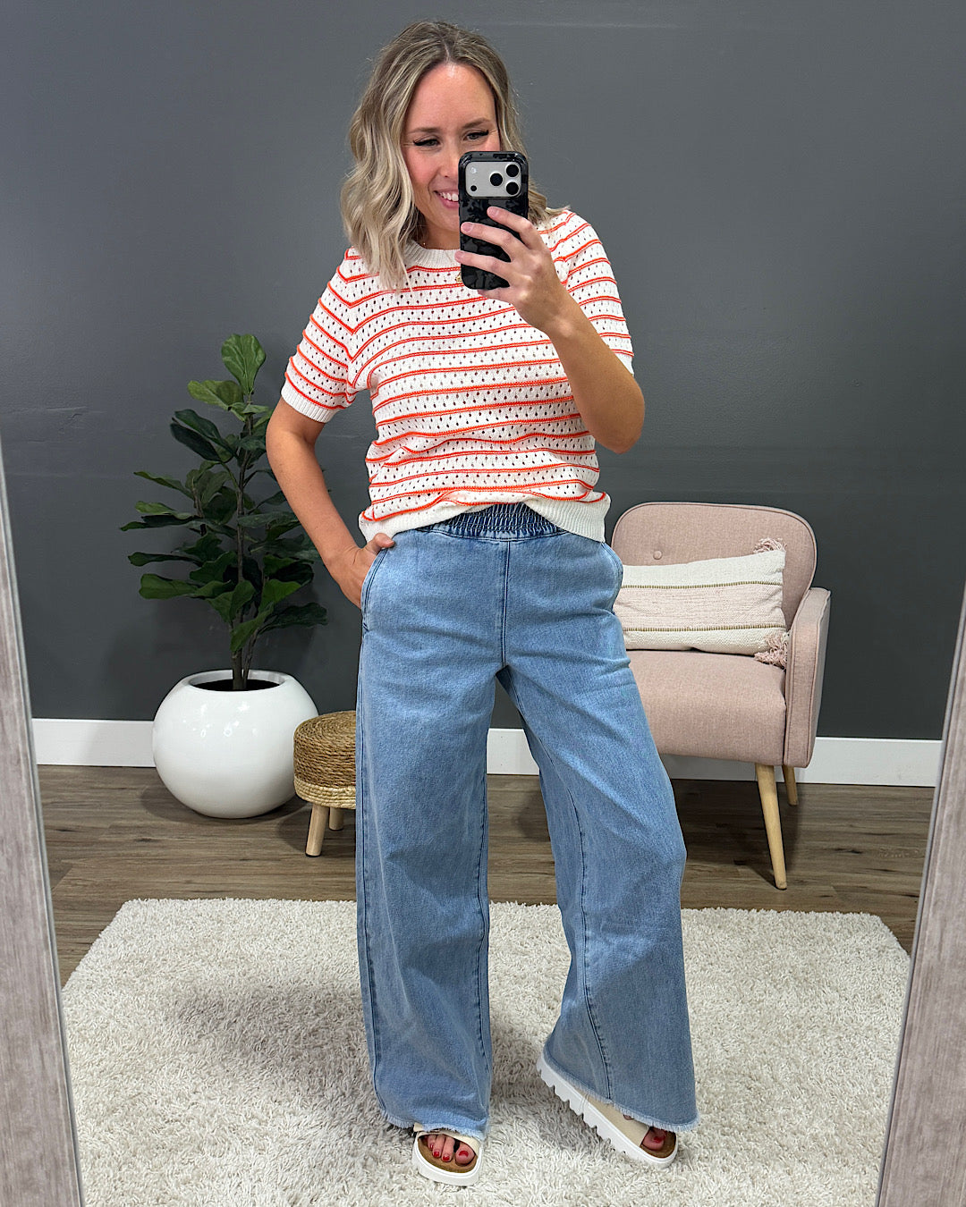 KanCan You Got Me Elastic Waist Wide Leg Jeans KanCan