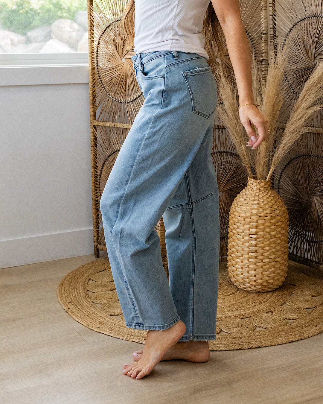 KanCan Kinley Non Distressed Barrel Jeans KanCan