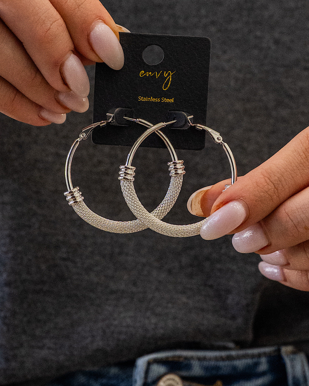 NEW! Stainless Steel Mesh Chain Hoop Earrings - Silver