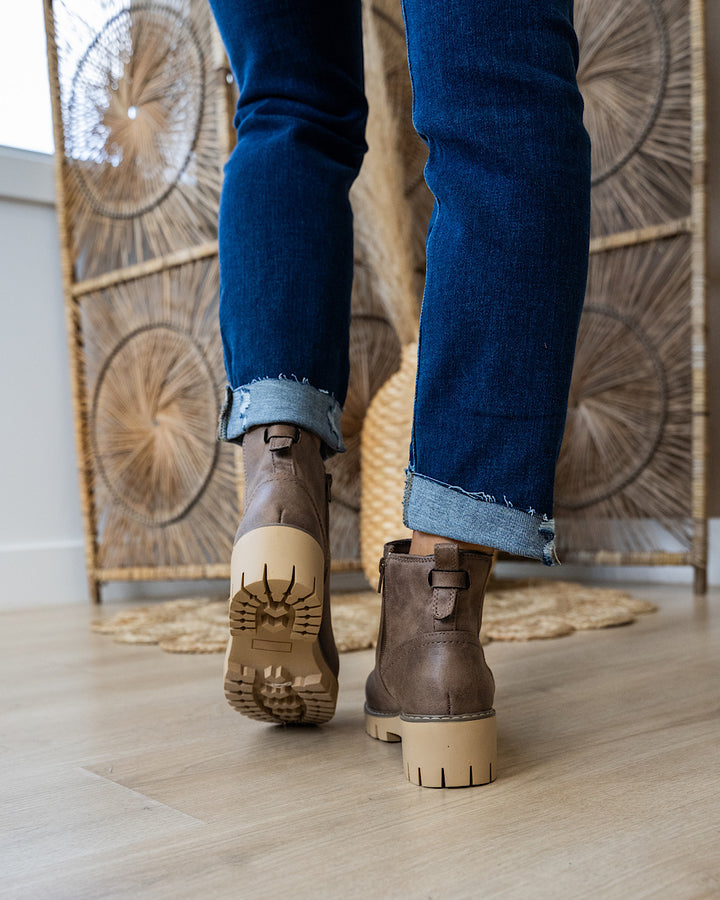 Very G Pasadena Boots - Taupe FINAL SALE Very G
