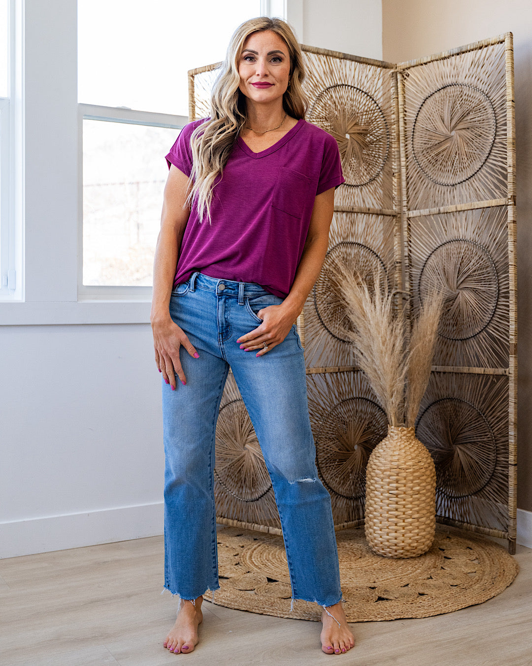 The Effortless V Neck Pocket Top - Magenta SALE Staccato