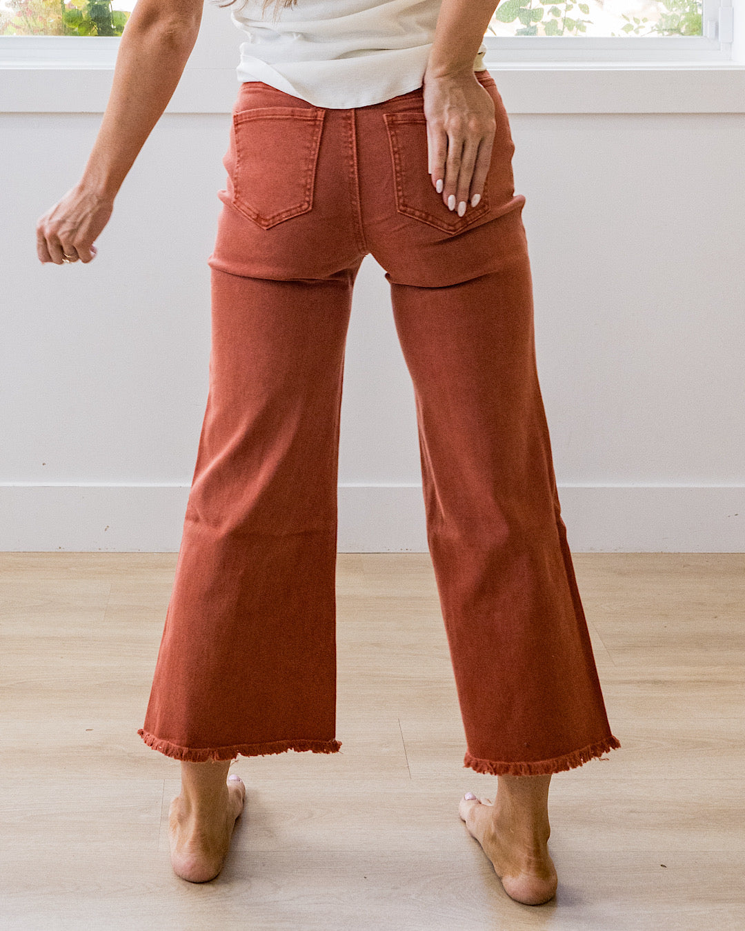 Mae Wide Leg Cropped Jeans - Rust Zenana