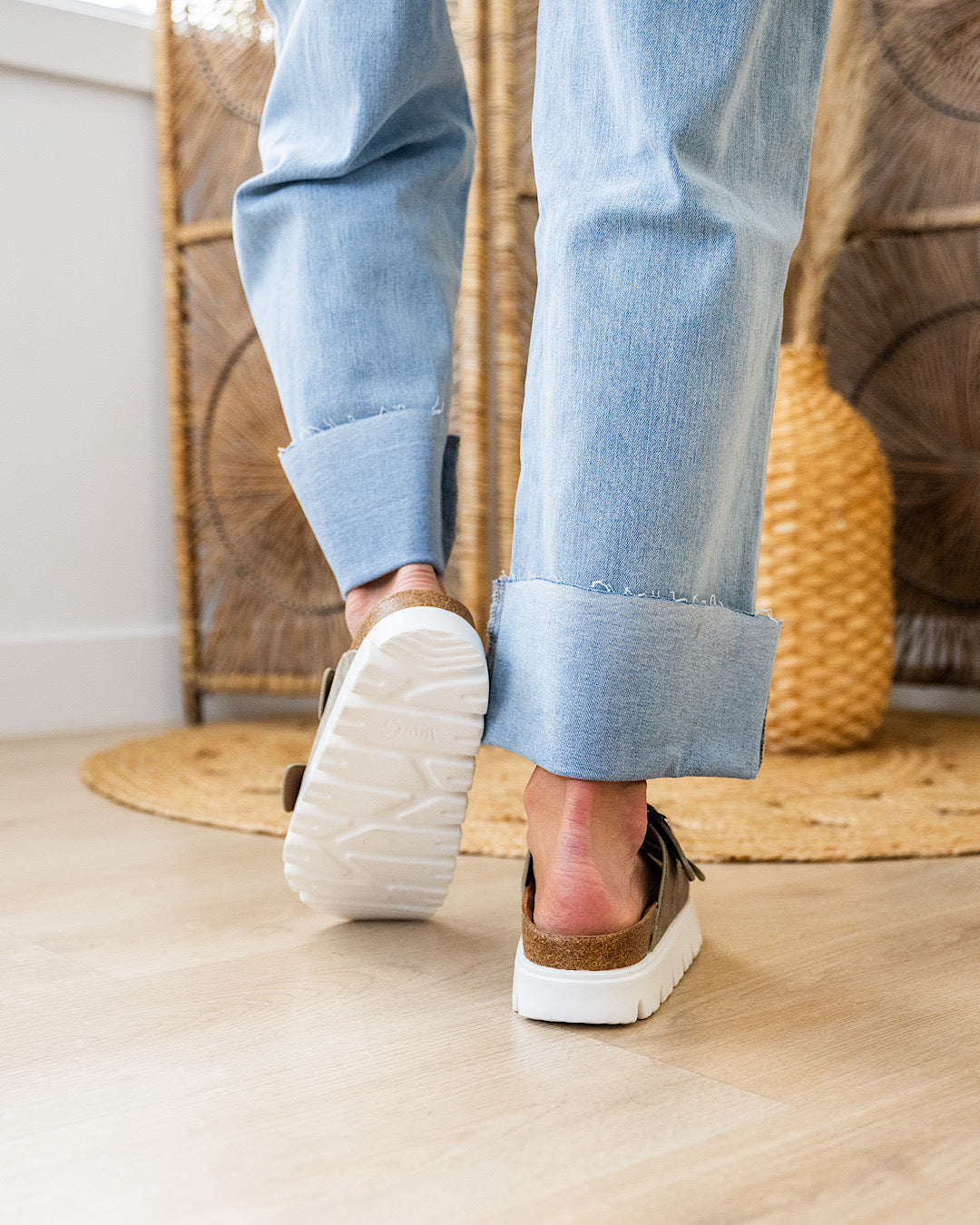 Very G Jazmin Sandals - Taupe FINAL SALE Very G