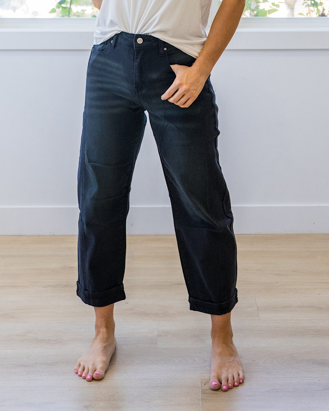 NEW! Alexandra Non Distressed Barrel Jeans - Black Zenana