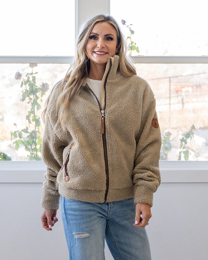 NEW! Wanakome Tamsin Sherpa Zip Up Jacket - Stone Wanakome