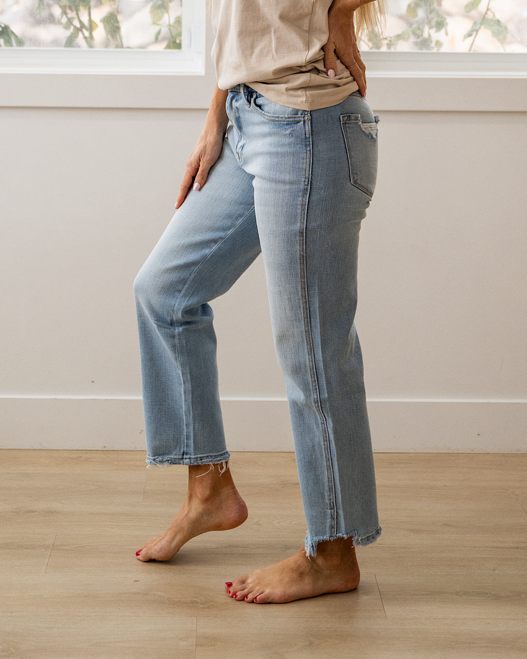 NEW! KanCan Darci Side Slit Straight Jeans KanCan