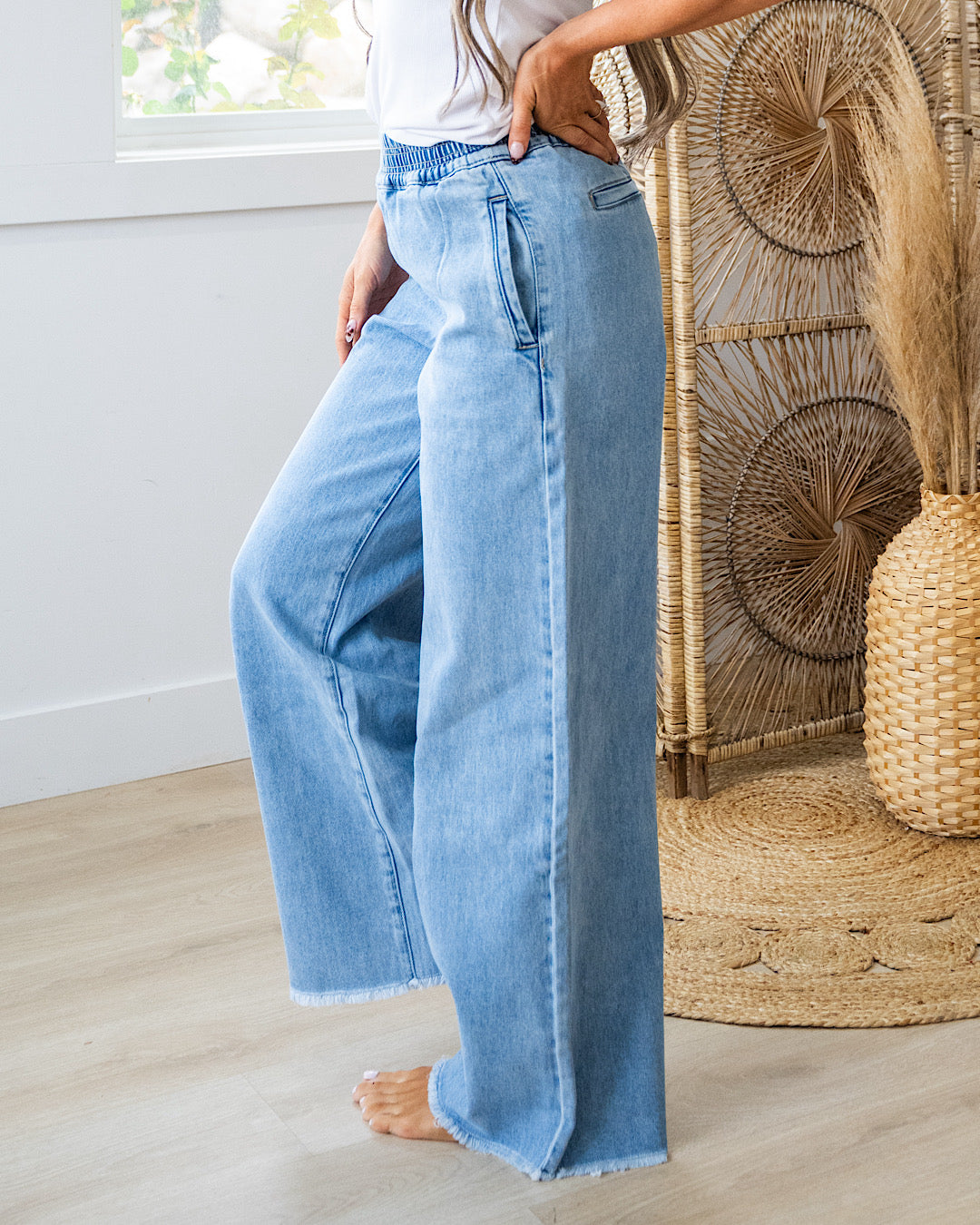 KanCan You Got Me Elastic Waist Wide Leg Jeans KanCan
