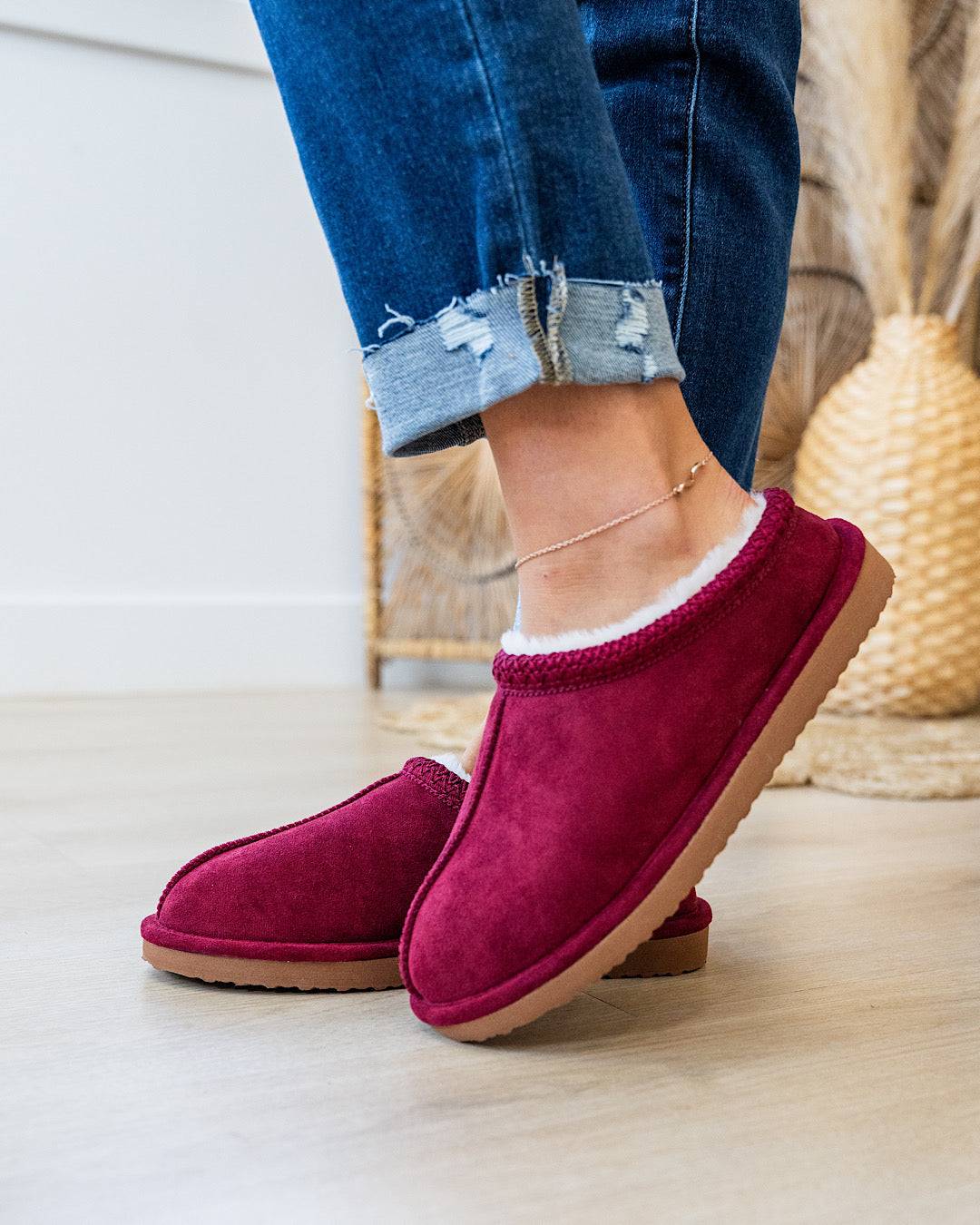 Very G Cheers Slippers - Maroon SALE Very G