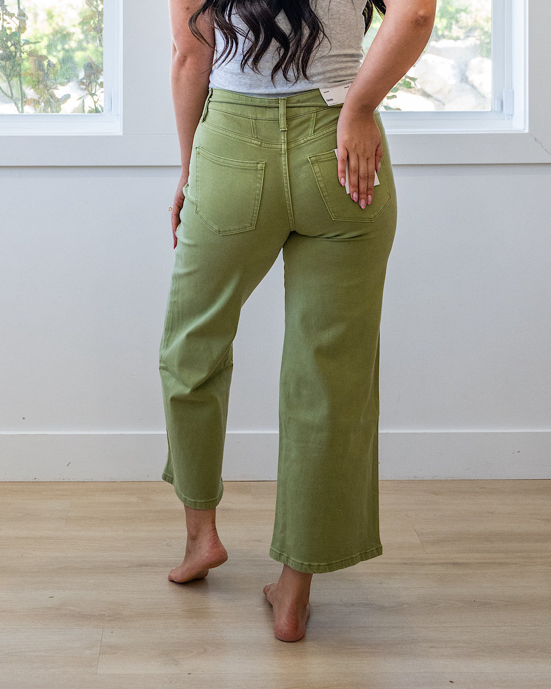 NEW! Vervet Kacie Cropped Wide Leg Jeans - Eucalyptus Vervet