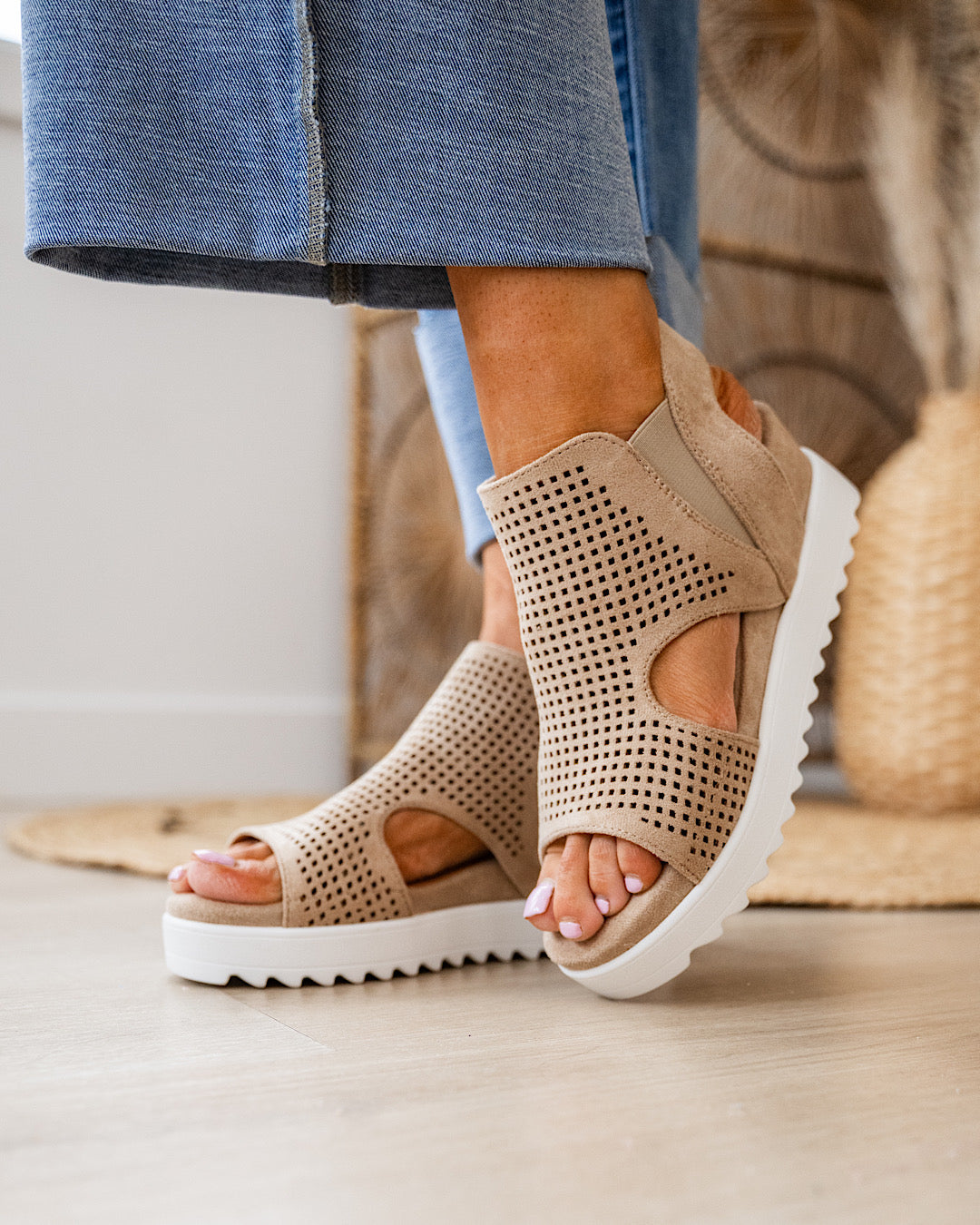 Very G Amy Sandals - Color Options Available! Very G Sand