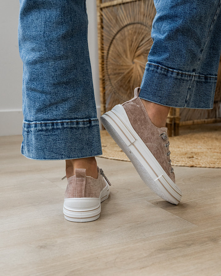 Very G Aman Velvet Sneakers - Nude Very G