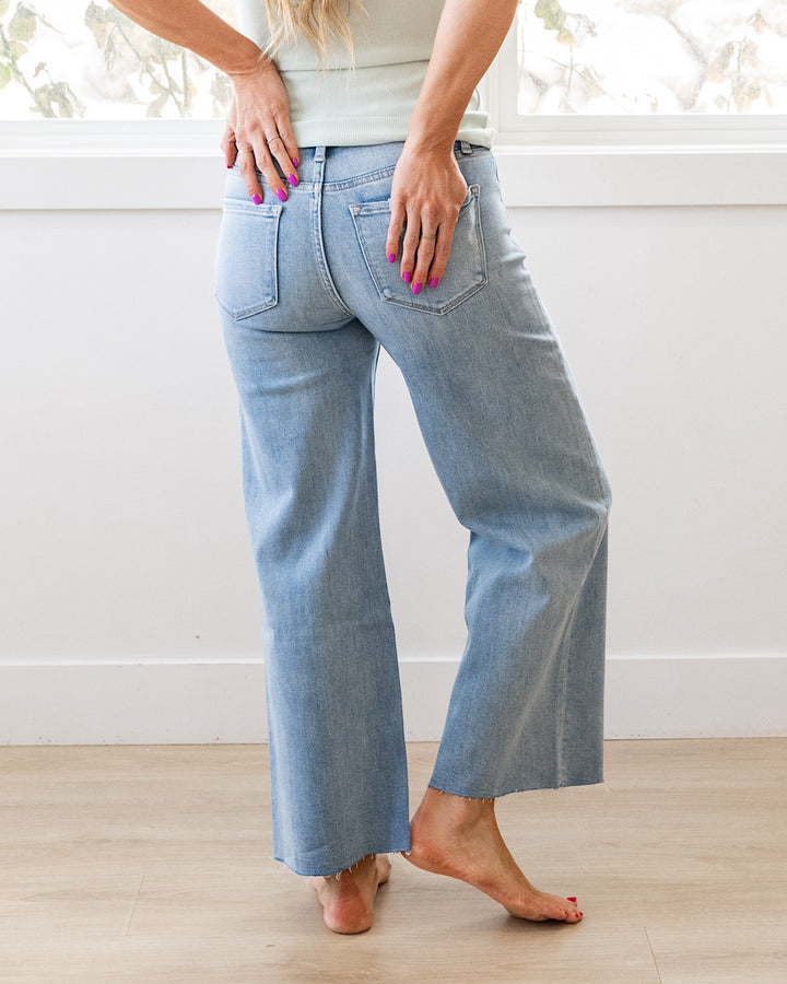NEW! Vervet Tiff Wide Leg Jeans Vervet