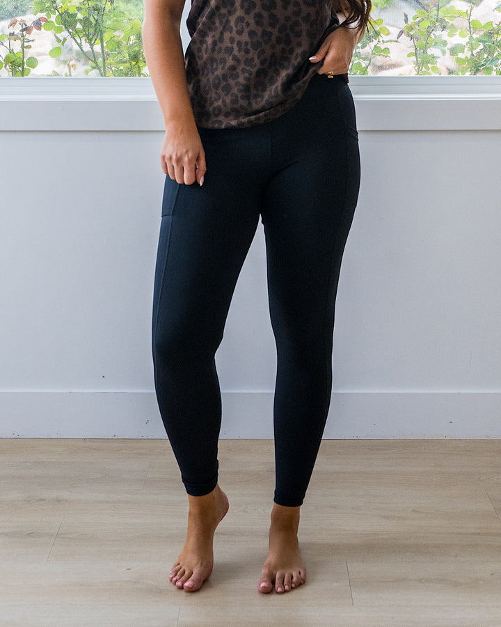 Mila Athleisure Leggings - Black Michelle Mae