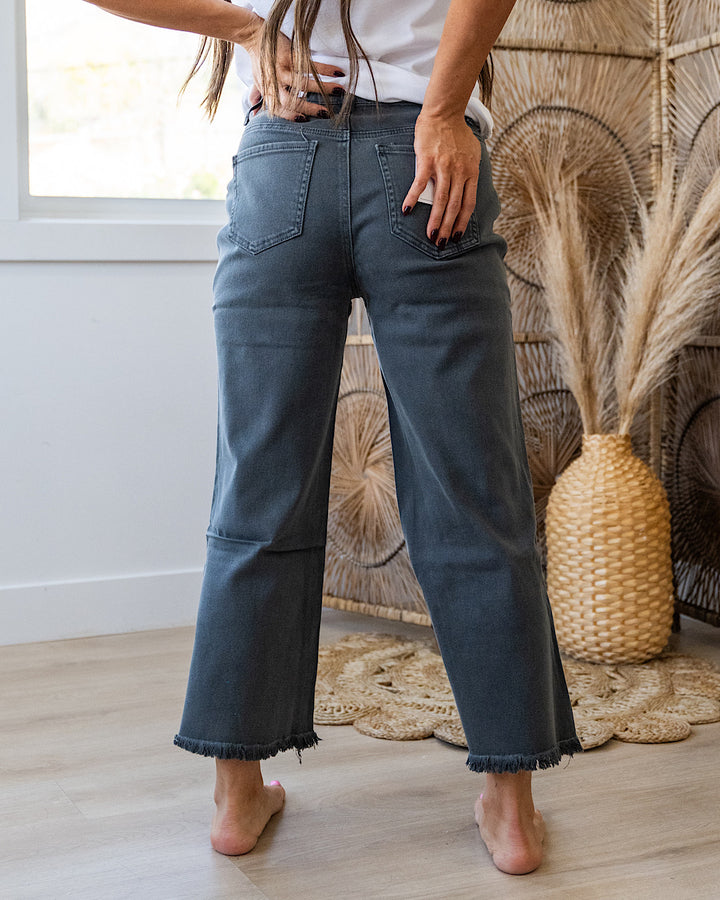 Mae Wide Leg Cropped Jeans - Ash Black Zenana