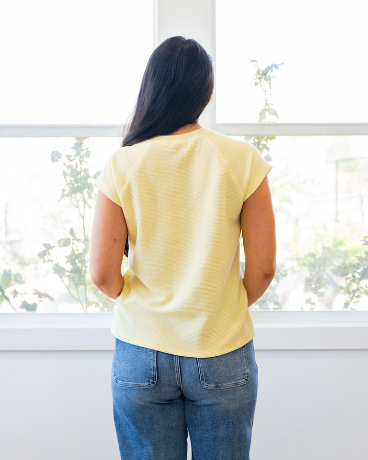 Justina Cloud Knit Short Sleeve Top - Banana Tres Bien