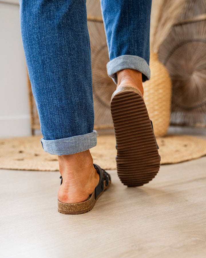 Very G Nora 3 Criss Cross Sandals - Black FINAL SALE Very G