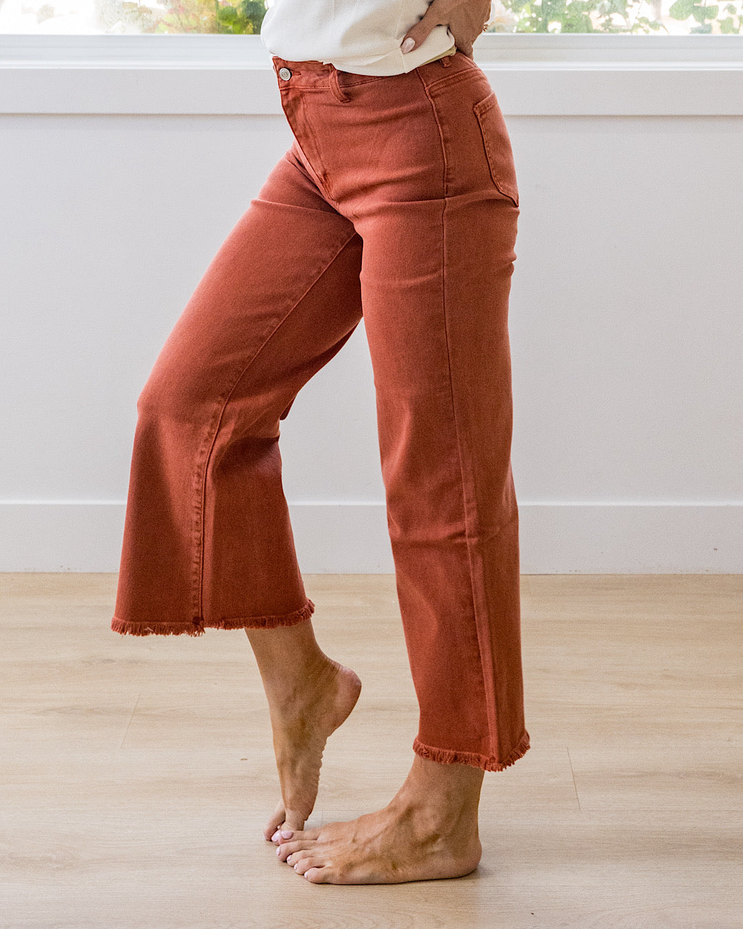 Mae Wide Leg Cropped Jeans - Rust Zenana