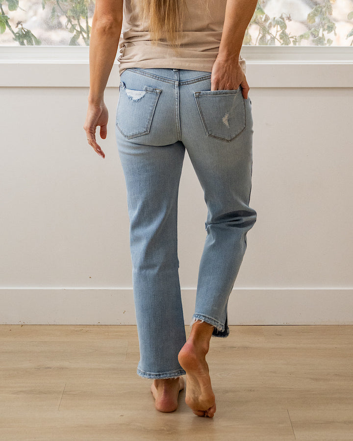 NEW! KanCan Darci Side Slit Straight Jeans KanCan