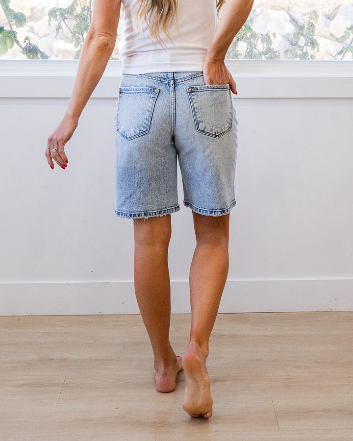 KanCan Londyn Bermuda Jean Shorts KanCan
