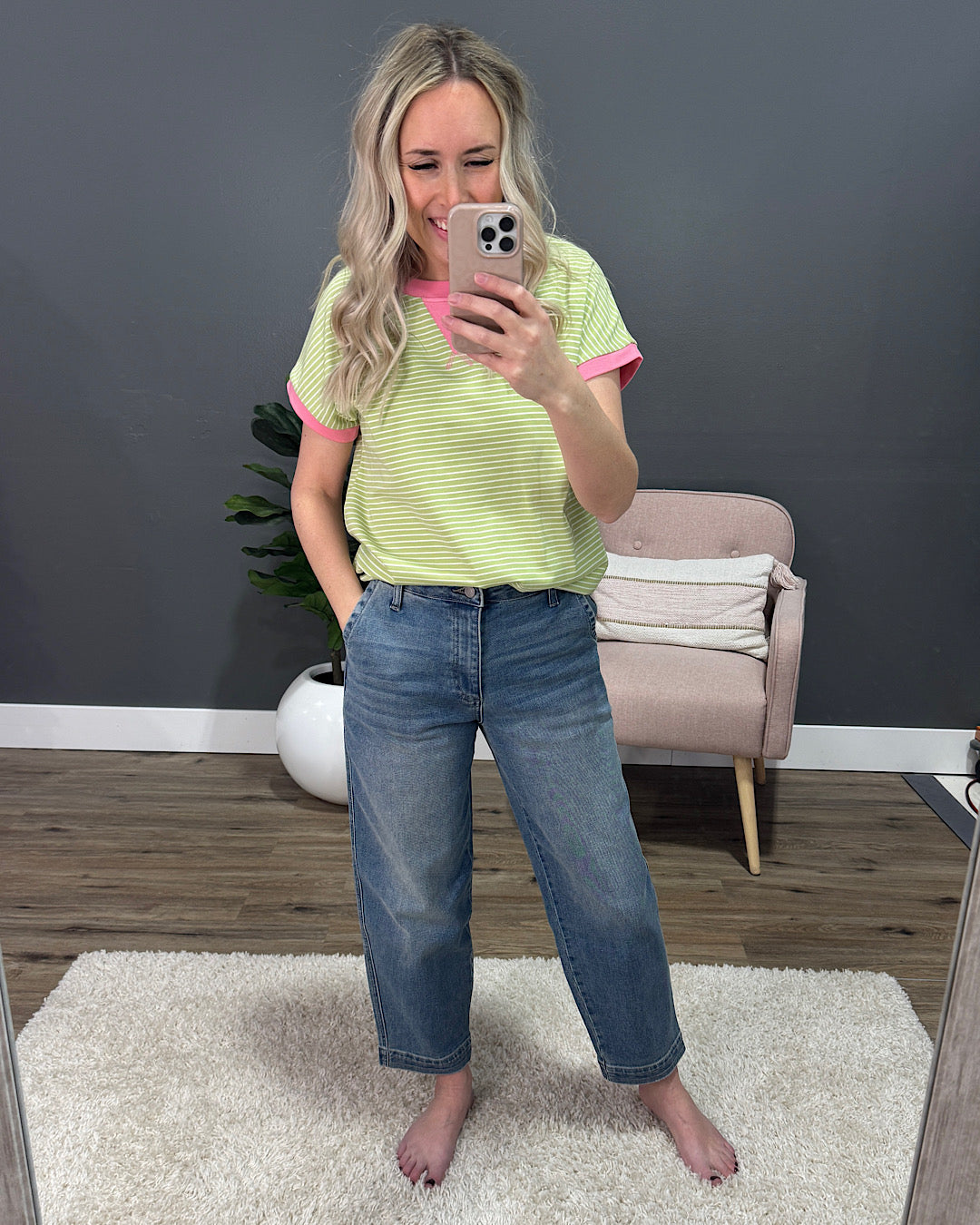 KanCan Kim Tapered Leg Jeans KanCan