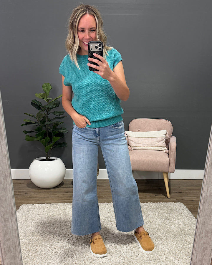 NEW! Vervet Tiff Wide Leg Jeans Vervet