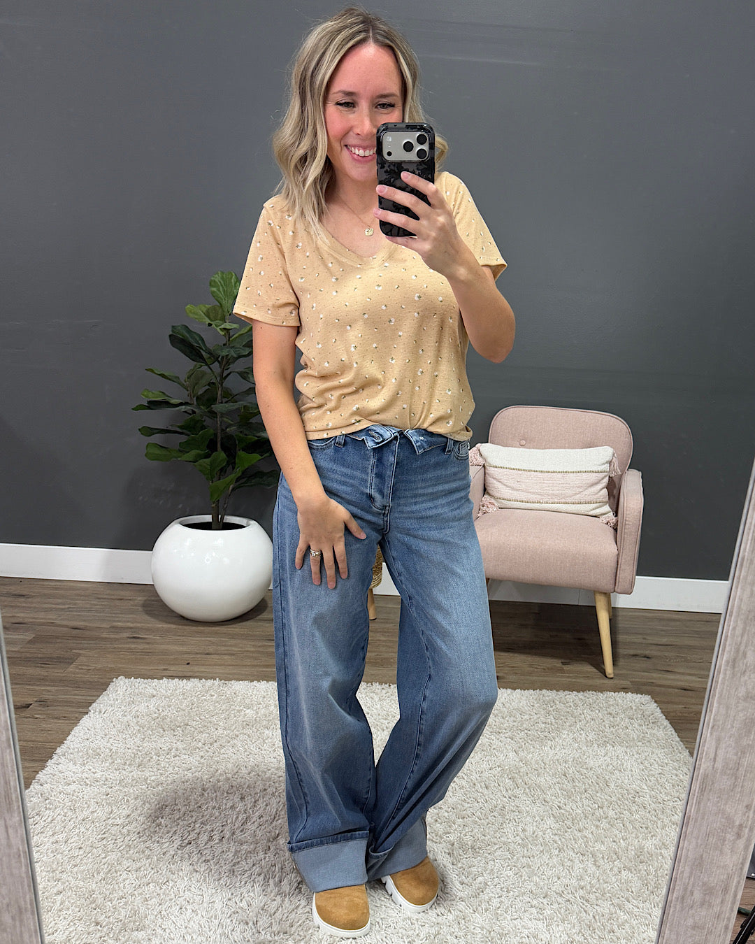 Skylar Textured Knit Floral Top - Taupe PS Kate