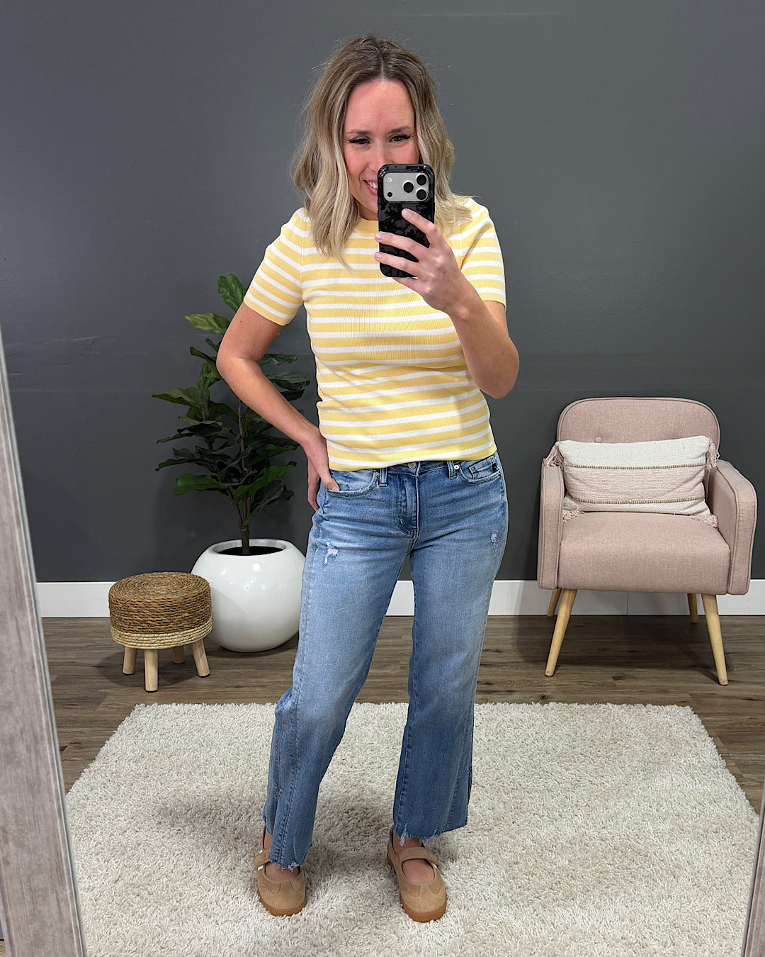 KanCan Evalina Side Slit Straight Jeans KanCan