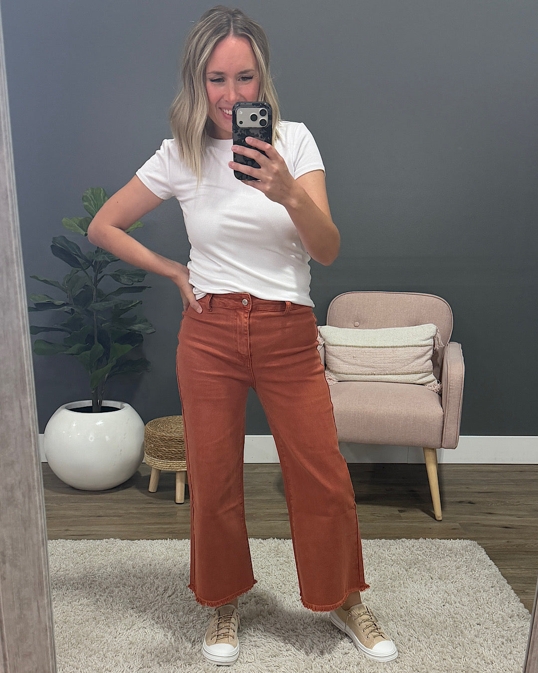 Mae Wide Leg Cropped Jeans - Rust Zenana