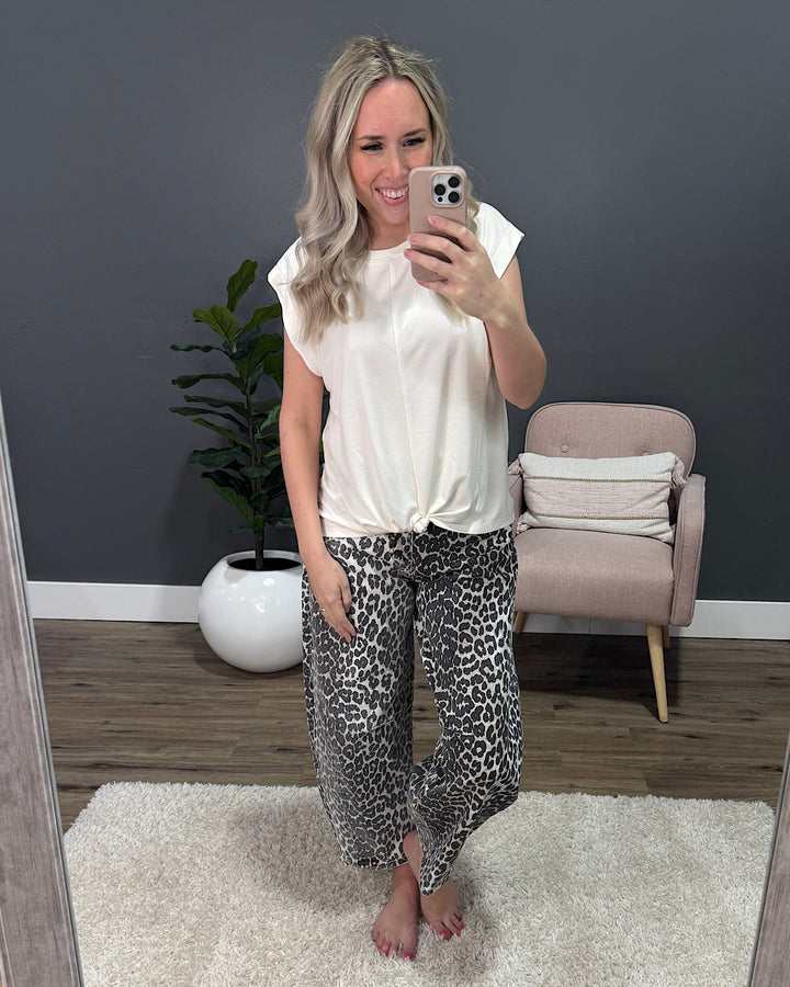 Denise Twist Front Top - Ivory FINAL SALE Staccato