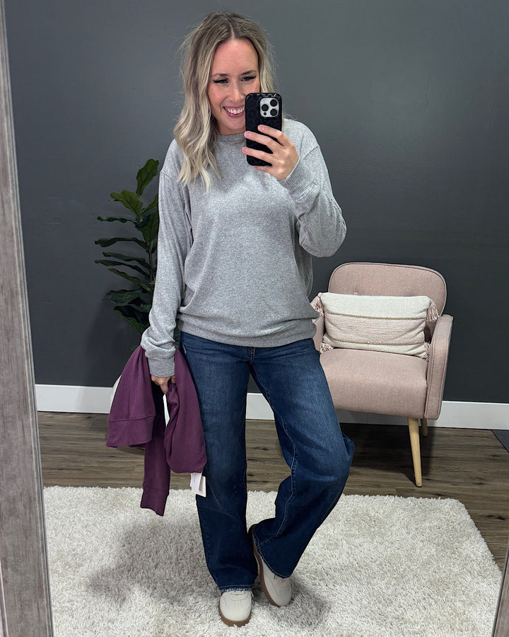 Mia Ribbed Crewneck Top - Light Gray Michelle Mae