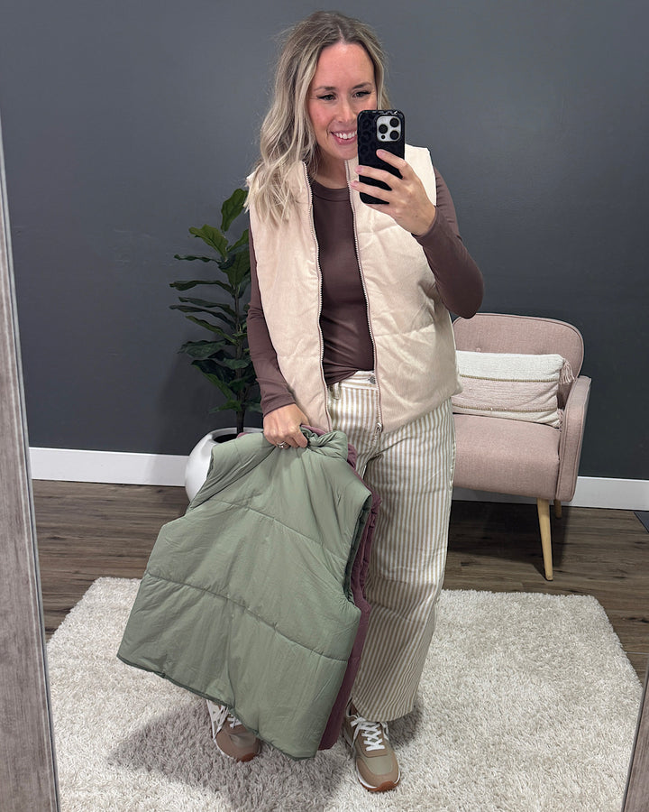 Corduroy Reversible Puffer Vest - Oatmeal Staccato