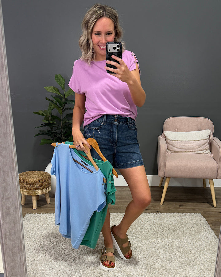 Can You See Me Caged Sleeve Detail Top - Sky Blue Staccato